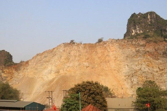 Hòa Bình: Tạm dừng hoạt động khai thác khoáng sản với 16 mỏ đá