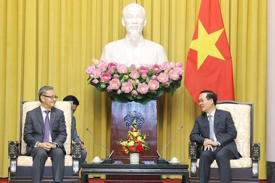 Vun đắp mối quan hệ hợp tác chặt chẽ Việt Nam - Lào