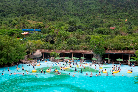Đà Nẵng: Đón hơn 321 nghìn lượt du khách trong 5 ngày nghỉ lễ