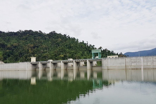 Độ mặn sông Cẩm Lệ gia tăng, thủy điện ở Đà Nẵng cần vận hành xả nước hợp lý