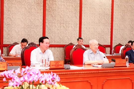 Tổng Bí thư Nguyễn Phú Trọng chủ trì cuộc họp tổng kết 10 năm thực hiện Nghị quyết 26 về phát triển tỉnh Nghệ An