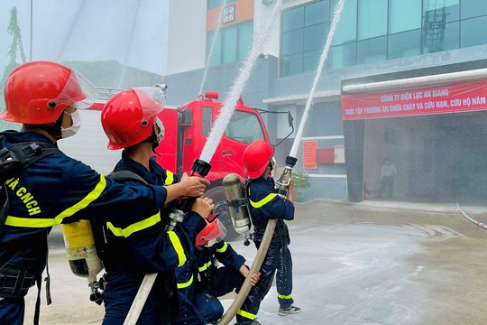 Đà Nẵng: Đề phòng cháy, nổ ở khu dân cư mùa nắng nóng