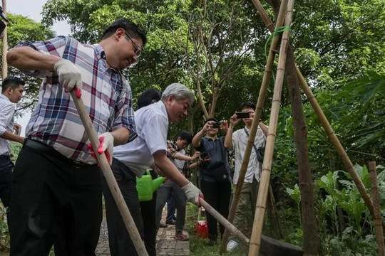 Quận Hoàn Kiếm: Tiên phong trong phong trào chống rác thải nhựa