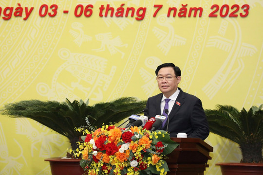 Chủ tịch Quốc hội Vương Đình Huệ dự phiên khai mạc Kỳ họp thứ 12 HĐND thành phố Hà Nội