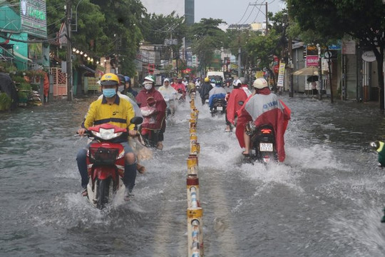 TP Hồ Chí Minh và Nam Bộ đang trong đợt mưa to kéo dài nhất tính từ đầu năm