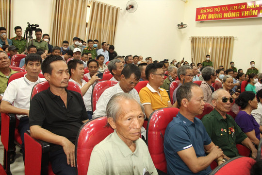 Thái Bình: Chủ tịch UBND tỉnh đối thoại với người dân về xây dựng nhà máy xử lý rác
