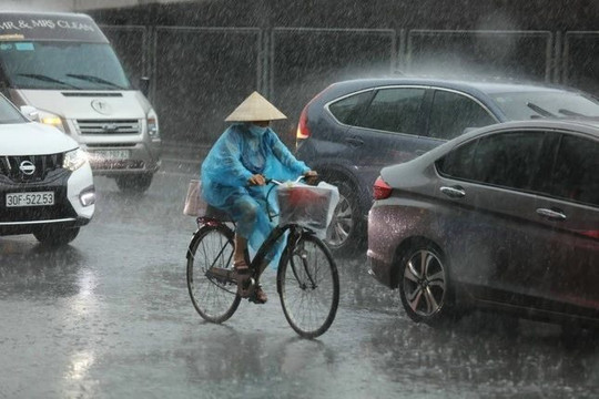 Dự báo thời tiết Hà Nội ngày 6/7/2023: Có mưa rào đến mưa to về chiều tối
