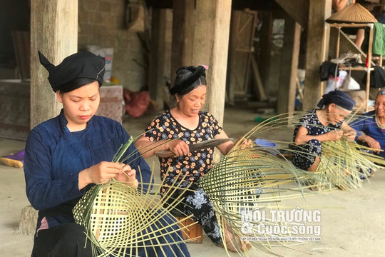 Nghề đan lát truyền thống – Nét đẹp văn hóa của người dân tộc Tày 