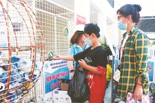 Đà Nẵng: Tăng cường kiểm tra công tác phân loại rác, giảm thiểu rác thải nhựa