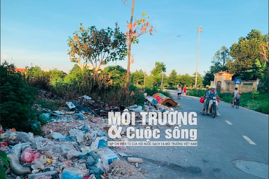 Hà Nội: Công viên gần 100 ha biến thành nơi tập kết rác thải, bãi tập xe tự phát