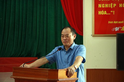 Nghệ An: Dân chặn xe tải vào cảng, chính quyền và doanh nghiệp tổ chức đối thoại
