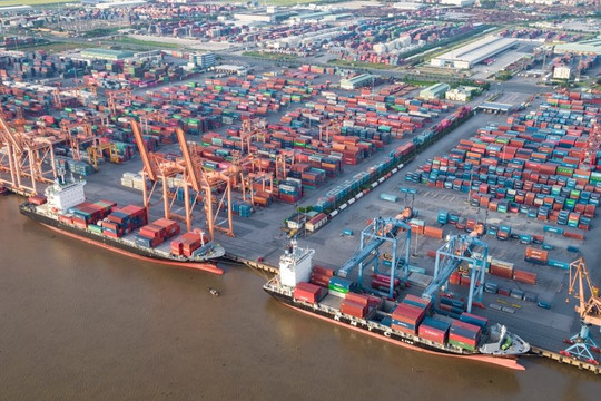 Phê duyệt Kế hoạch thực hiện Quy hoạch tổng thể phát triển hệ thống cảng biển Việt Nam