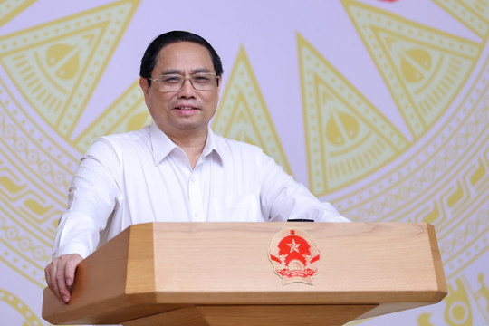 Thủ tướng chủ trì phiên họp lần thứ 6 Hội đồng Thi đua-Khen thưởng Trung ương nhiệm kỳ 2021-2026