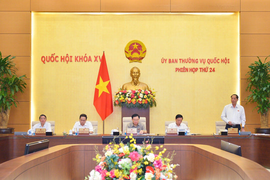 Ủy ban Thường vụ Quốc hội khai mạc Phiên họp thứ 25