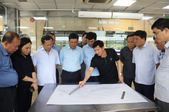 Thủ tướng yêu cầu tập trung khắc phục hậu quả vụ tai nạn hầm lò nghiêm trọng tại Quảng Ninh