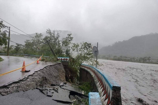 Hơn 30 triệu người tại Trung Quốc bị ảnh hưởng bởi bão Haikui
