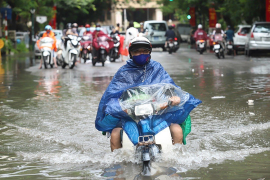 Những tuyến phố nào của Hà Nội có khả năng ngập sau mưa lớn?