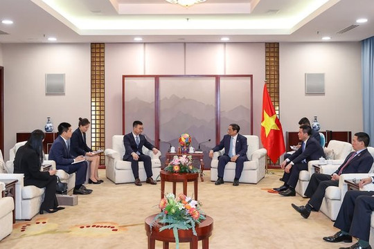 Thủ tướng tiếp lãnh đạo một số tập đoàn hàng đầu Trung Quốc