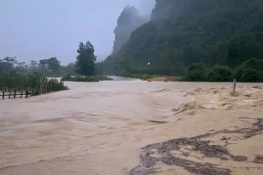 Thanh Hóa: Mưa lớn gây ngập nhiều nơi, 1 người mất tích