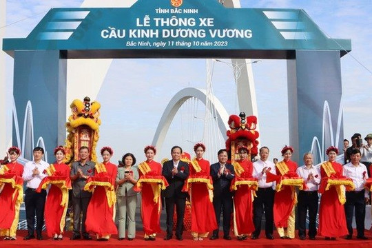 Bắc Ninh khánh thành cầu vòm thép cao nhất Việt Nam