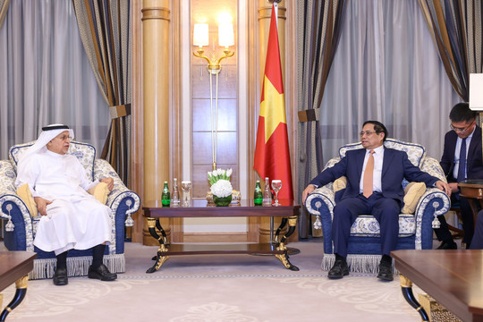 Thủ tướng Phạm Minh Chính tiếp lãnh đạo các tập đoàn hàng đầu của Saudi Arabia và Vùng Vịnh