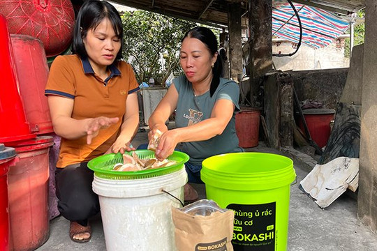 Yên Bái: Tích cực phân loại rác thải tại nguồn tại huyện Văn Chấn