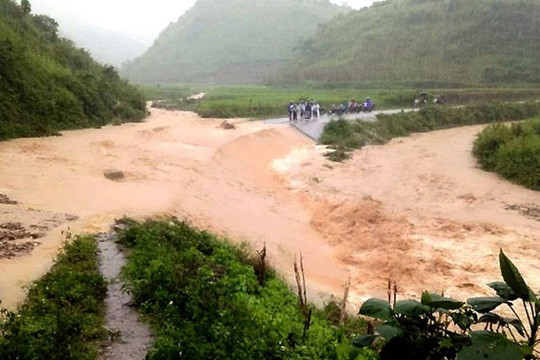 Bộ Công Thương yêu cầu chủ động ứng phó mưa lũ khu vực miền Trung và Tây Nguyên