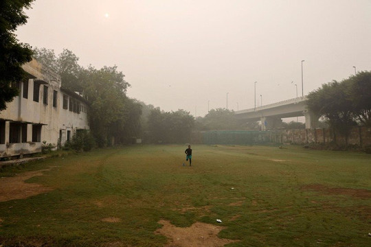 Ấn Độ ô nhiễm không khí nặng, nhiều trường học phải đóng cửa