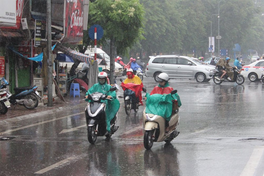 Dự báo thời tiết Hà Nội ngày 13/12/2023: Đêm và sáng có mưa