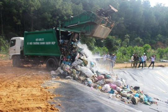 Quảng Nam tăng cường công tác thu gom, xử lý rác thải rắn sinh hoạt