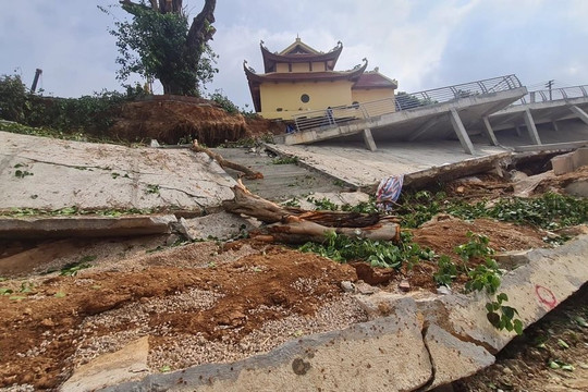 UBND tỉnh Vĩnh Phúc chỉ rõ trách nhiệm khắc phục sự cố sập kè sông Phó Đáy