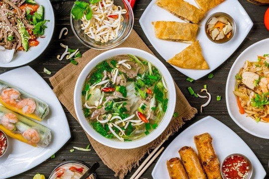 Hà Nội là điểm đến ẩm thực hàng đầu thế giới năm 2024