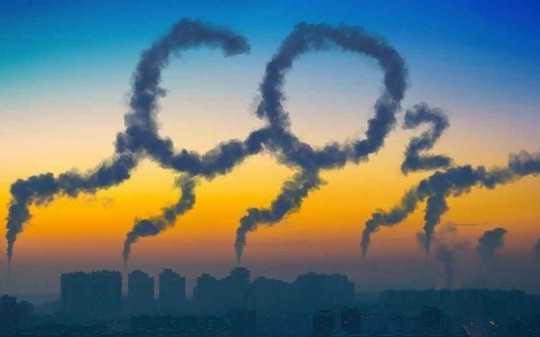 Nồng độ CO2 trong bầu khí quyển tăng, đe dọa giới hạn nóng lên toàn cầu