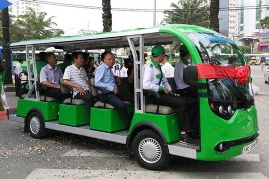 TP. Hồ Chí Minh: 200 xe bus điện chở khách tham quan hoạt động 24 giờ/ngày