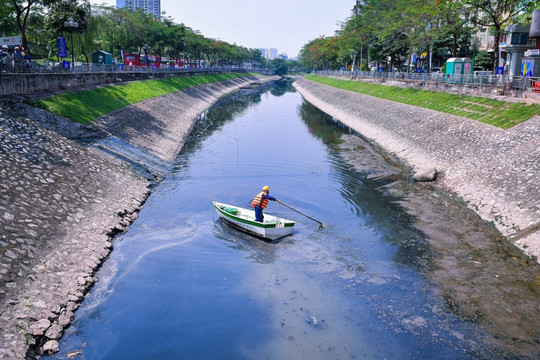 Hà Nội với 6 nhiệm vụ trọng tâm giải quyết vấn đề ô nhiễm các dòng sông