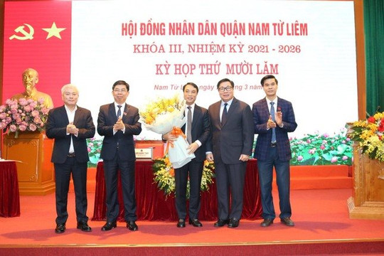 Hà Nội: Ông Phùng Ngọc Sơn được bầu giữ chức Phó Chủ tịch quận Nam Từ Liêm