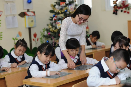 Hà Nội thông qua Nghị quyết bổ sung 2.648 biên chế viên chức giáo dục
