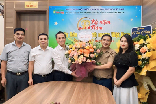 Lãnh đạo Liên hiệp Hội Việt Nam thăm và chúc mừng Tạp chí Môi trường và Cuộc sống nhân kỷ niệm 99 năm Ngày Báo chí cách mạng Việt Nam