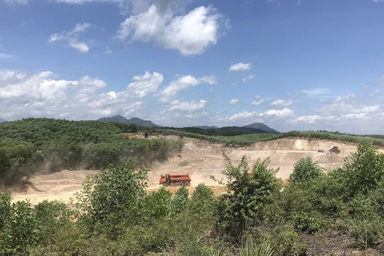 Thừa Thiên - Huế: Khai thác khoáng sản trái phép, 2 công ty bị xử phạt gần 225 triệu đồng