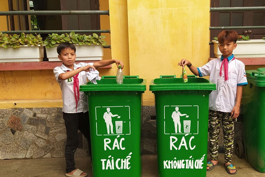 Đà Nẵng đẩy mạnh tuyên truyền bảo vệ môi trường và phân loại rác tại nguồn