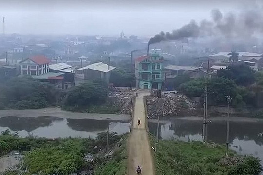 Bắc Ninh xử phạt 320 triệu hai hộ kinh doanh vàng mã gây ô nhiễm môi trường
