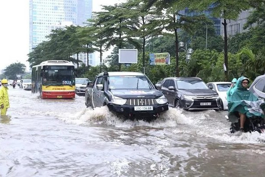 Cảnh báo mưa lớn gây ngập lụt ở khu vực nội thành Hà Nội