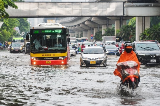 Hà Nội sẵn sàng ứng phó các sự cố môi trường trong mùa mưa bão