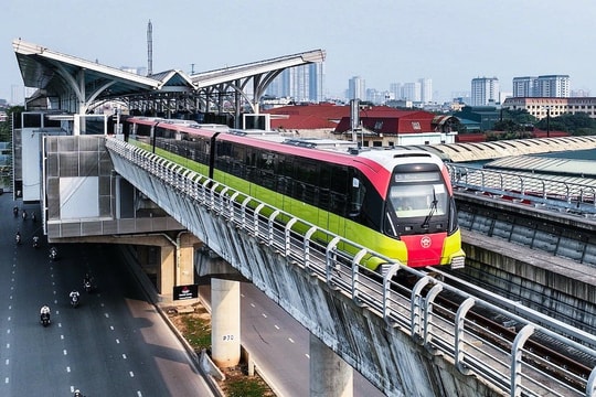 Tuyến Metro Nhổn - ga Hà Nội chính thức vận hành sau gần 15 năm xây dựng