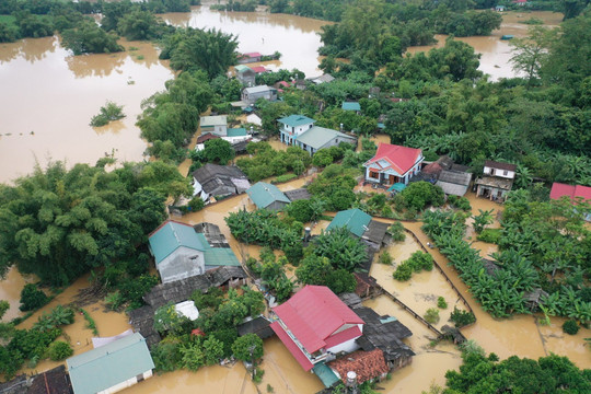 Cao Bằng: Mưa lớn, hàng trăm ngôi nhà và hơn 1.300ha cây nông nghiệp bị hư hỏng