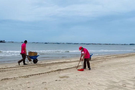 Bình Thuận: TP. Phan Thiết đề xuất nhiều biện pháp xử lý rác thải biển