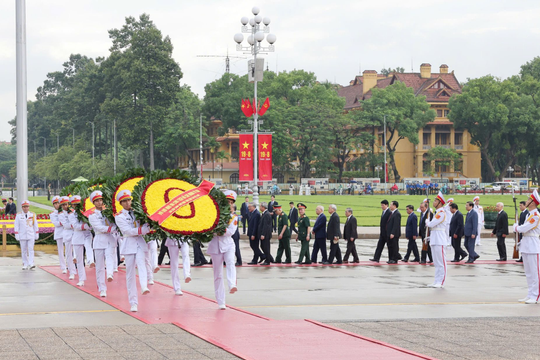 Lãnh đạo Đảng, Nhà nước vào Lăng viếng Chủ tịch Hồ Chí Minh nhân dịp Quốc khánh 2/9