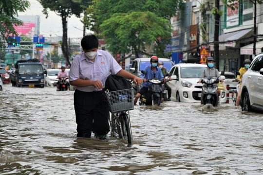 Bộ Giáo dục và Đào tạo tiếp tục ban hành Công điện về tăng cường ứng phó với bão số 3