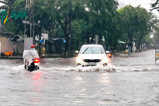 Dự báo thời tiết Hà Nội ngày 11/9/2024: Mưa to đến rất to, có nơi có dông