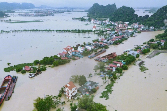 Ninh Bình: Nguy cơ lũ khẩn cấp trên sông Đáy và sông Hoàng Long
